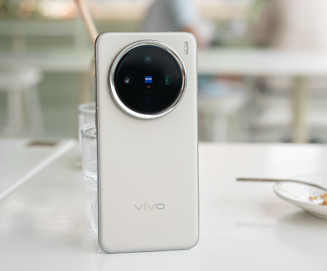 懂行的人建议买小米还是vivo?分析手机优势才不会买错插图2 懂行的人建议买小米还是vivo?分析手机优势才不会买错插图2