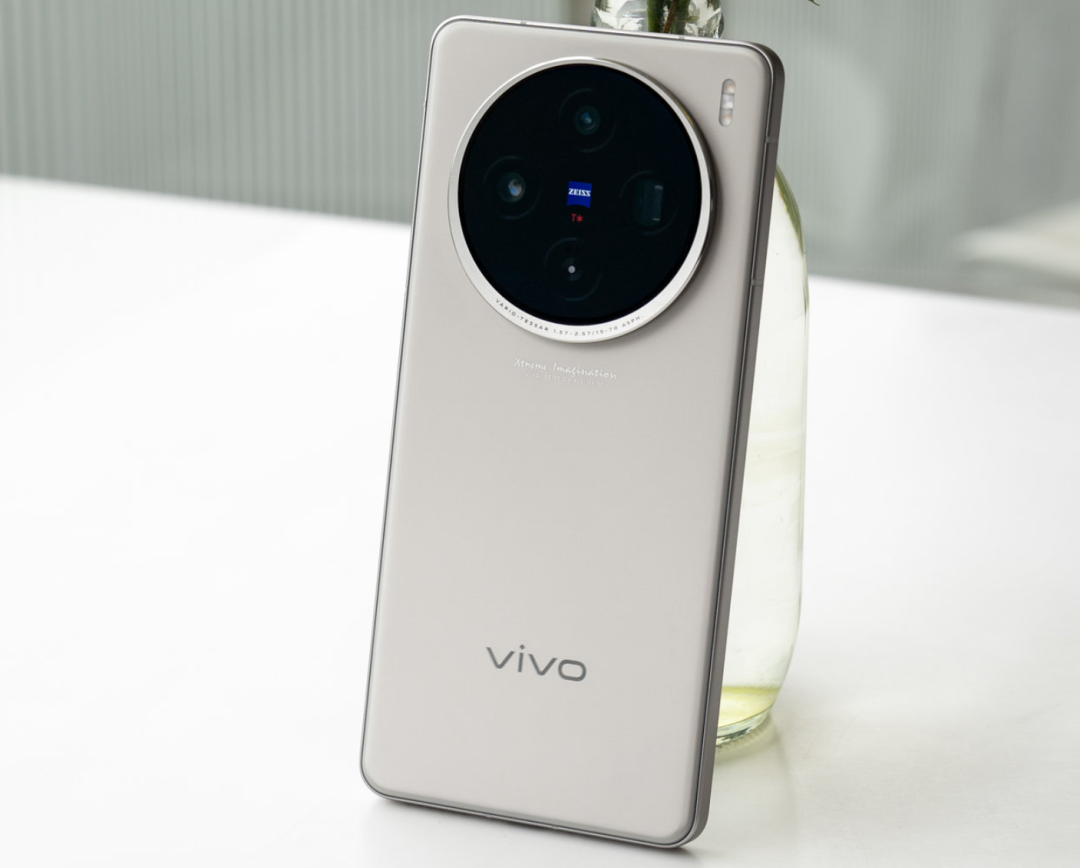 1月最值得买的4款vivo手机,512G价格大跳水,最低仅1799元插图1 1月最值得买的4款vivo手机,512G价格大跳水,最低仅1799元插图1