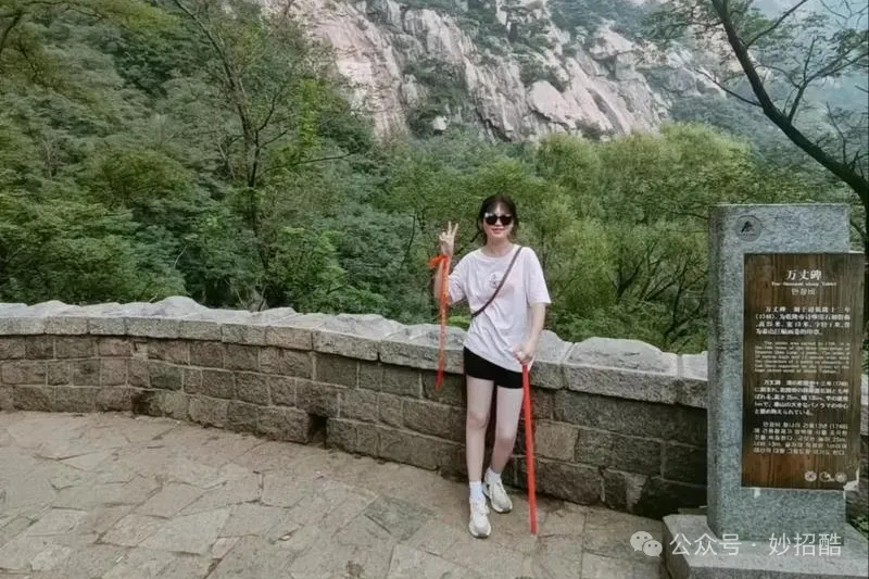 为什么要在手机背面放一张钱?好多人一直都不懂,看完抓紧放一张吧插图2 为什么要在手机背面放一张钱?好多人一直都不懂,看完抓紧放一张吧插图2